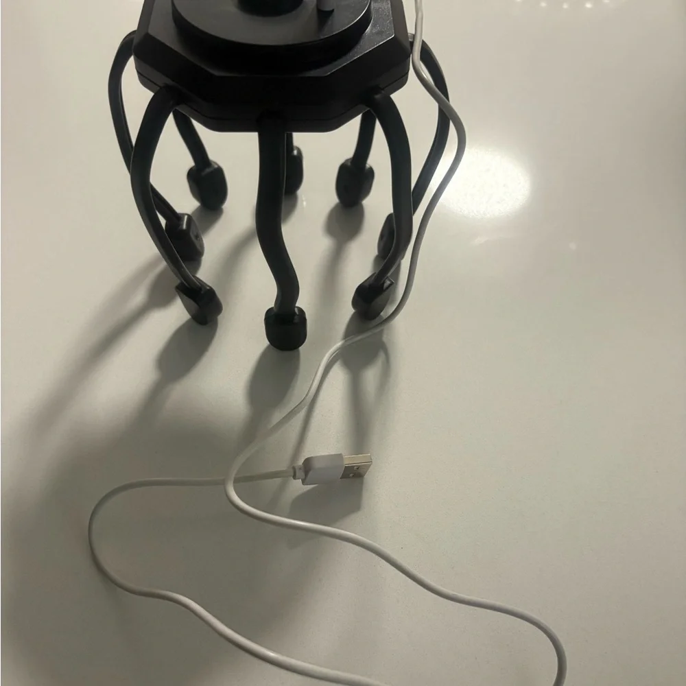 Black VR Spider-Like - Picture 10 of 11